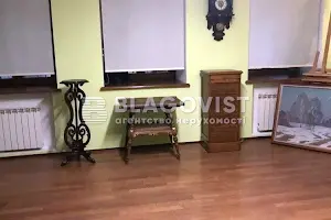 комерційна за адресою Бульварно-Кудрявська вул. (Воровського), 9