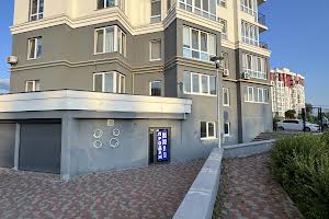 комерційна за адресою Єдності вул., 5