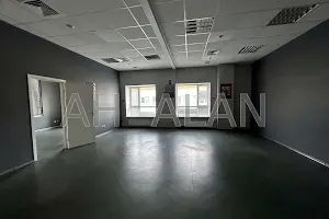 комерційна за адресою Михайла Брайчевського вул. (Металістів), 22