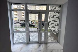 комерційна за адресою вул. Ревуцького, 54