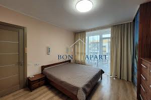 квартира за адресою Івана Кавалерідзе вул., 3