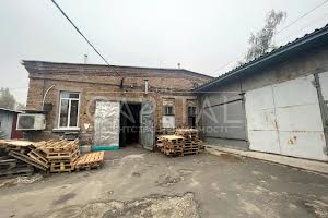 комерційна за адресою Спаська вул., 31-Б