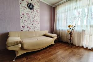 квартира за адресою Космічна вул., 11