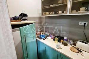 комерційна за адресою Дмитрівська вул., 80
