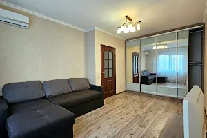 квартира за адресою Бориса Гмирі вул., 16а