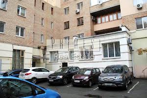 комерційна за адресою Оболонська вул., 12