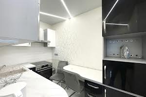 квартира за адресою Драгоманова вул., 8