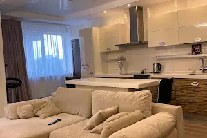квартира за адресою Яблунева, 8