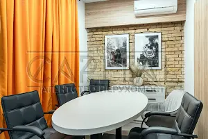 комерційна за адресою Лабораторний пров., 7