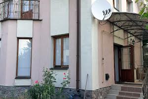 дом по адресу Салютна
