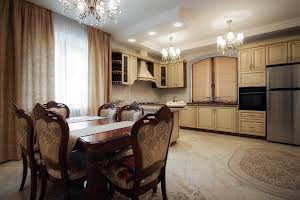 будинок за адресою Привітна вул., 10