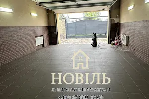будинок за адресою с. Петропавлівська борщагівка, Затишна вул.