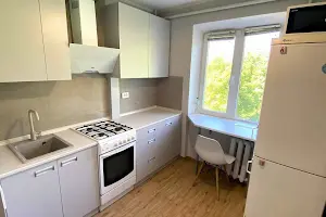 квартира за адресою Науки просп. (Гагаріна), 99