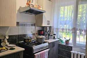 квартира за адресою Василя Симоненка вул., 8