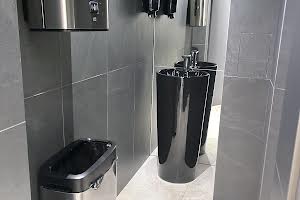 комерційна за адресою Саперне Поле вул., 3