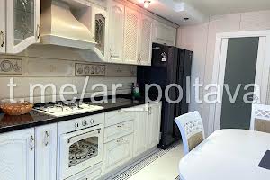 квартира по адресу Небесной сотни, 74