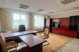 комерційна за адресою Красилівська вул., 9