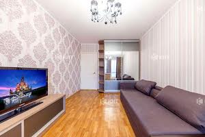 квартира за адресою Науки просп., 21 А