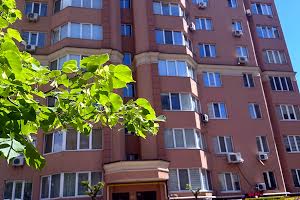 квартира за адресою Андрія Малишка вул. (Льва Толстого), 80