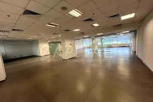 комерційна за адресою Столичне шосе, 103