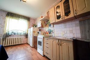 квартира за адресою Милославська вул., 45