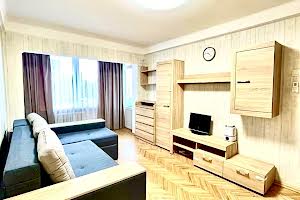 квартира за адресою Солом'янська вул., 10
