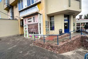 комерційна за адресою Федора Ернста вул., 4