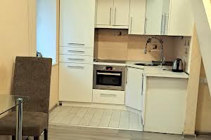 квартира за адресою Адмірала Лазарева, 51