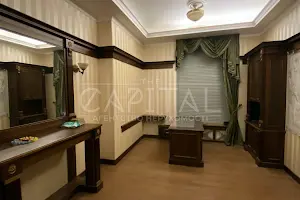 комерційна за адресою Микільська Слобідка, 4Г