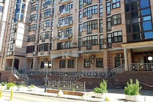 комерційна за адресою Паторжинського вул., 14