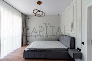 будинок за адресою Центральна вул., 1