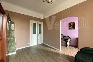 квартира за адресою Садовського вул., 8
