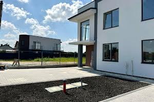будинок за адресою Степана Бандери
