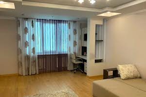 квартира за адресою Срібнокільська вул., 1