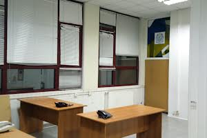 комерційна за адресою Борщагівська вул., 143-Б