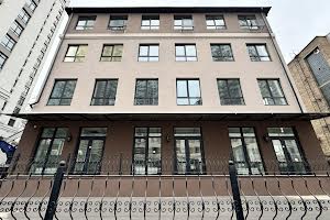 коммерческая по адресу Глубочицкая ул., 27