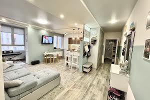 квартира за адресою Миру вул., 7