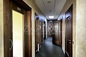 комерційна за адресою Дегтярівська вул., 33