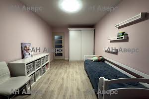 квартира по адресу Тракторостроителей просп., 95