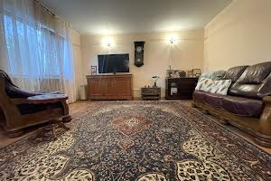 будинок за адресою Святищенська вул.