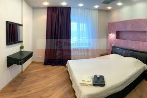 квартира по адресу Драгоманова, 31б