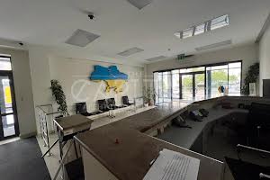комерційна за адресою Федора Ернста вул., 3Б