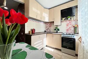 квартира за адресою Бажана вулиця, 16