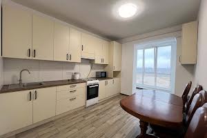 квартира за адресою Студентська вул., 34