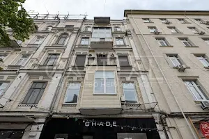 комерційна за адресою Шота Руставелі вул., 1
