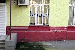 коммерческая по адресу Кловский спуск, 4