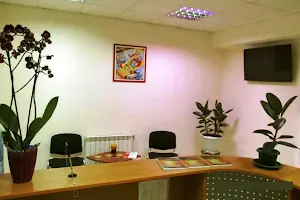 комерційна за адресою Вишгородська вул., 21