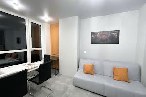 квартира за адресою Зернова вул., 47