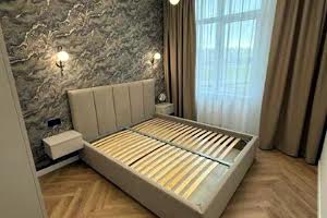 квартира за адресою Краснова вул., 3/60