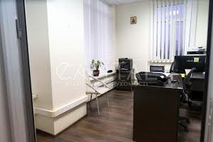 комерційна за адресою Загорівська вул. (Багговутівська), 23